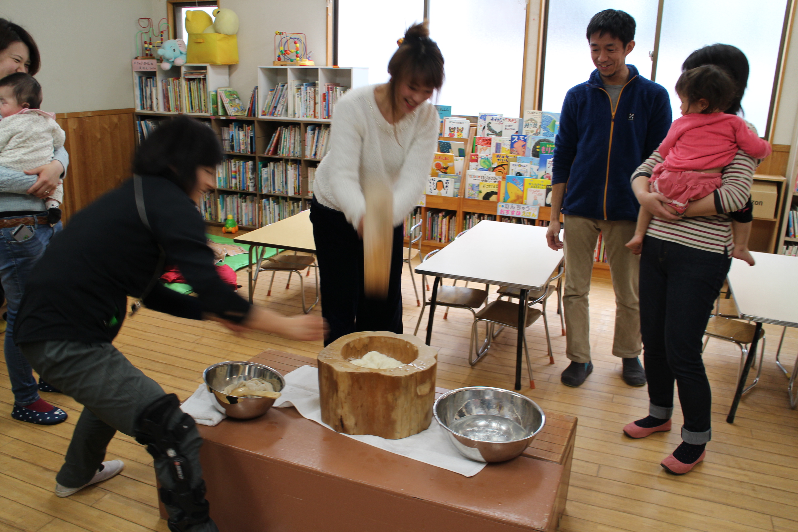子育てカフェ